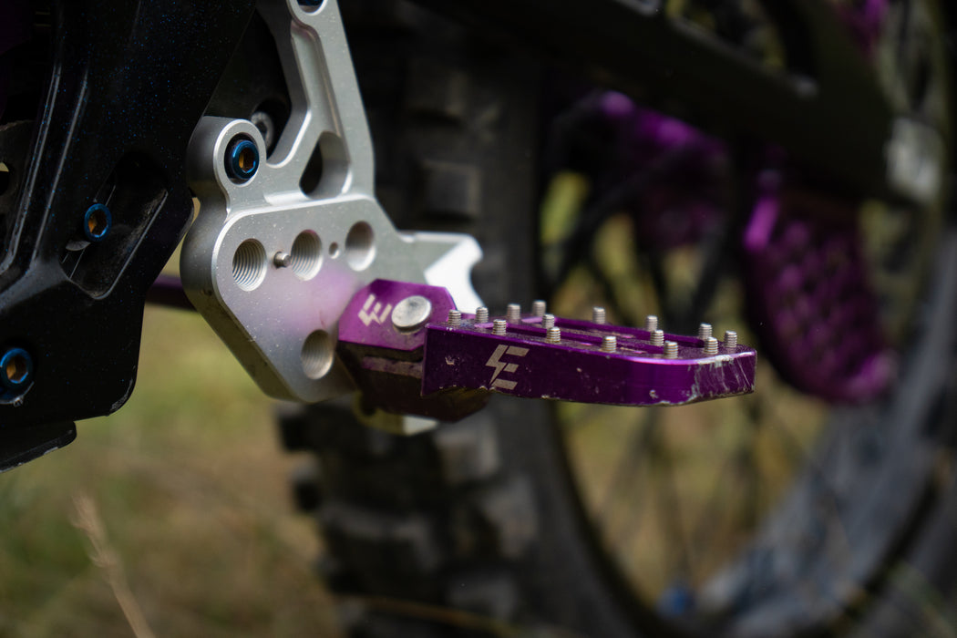 Surron / E-Ride Fußrasten Tieferlegung