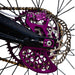 CNC Bremsscheibenschutz in Lila an E-Ride Pro montiert – Schutz für Bremsscheibe & Bremssattel

