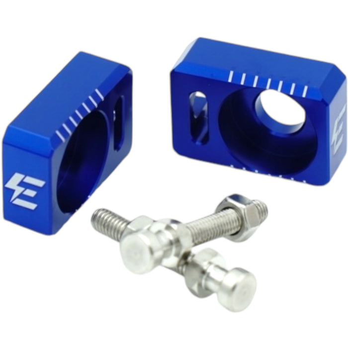 Blau eloxierte Kettenspanner für präzise Kettenführung
