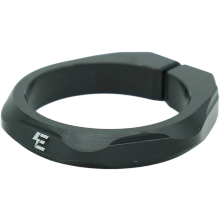 Schwarze CNC-Steuerrohr-Klemme für E-Ride Pro – eloxiert & rahmenschonend
